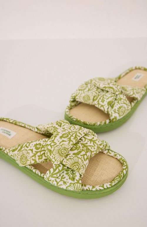 Pantuflas Pala Nudo Rafia Verde Women'Secret
